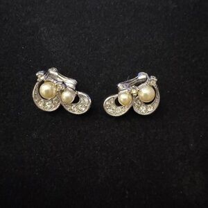 Elegant Silver, Pearl & Rhinestone Clip-On Earrings